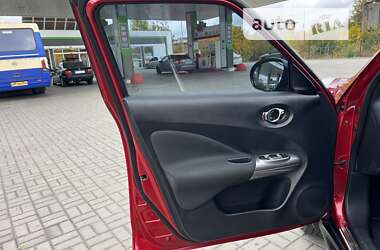 Внедорожник / Кроссовер Nissan Juke 2013 в 