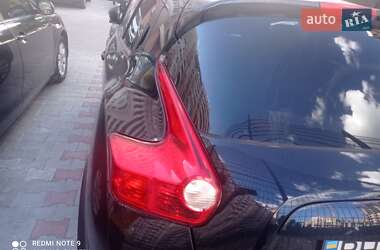 Внедорожник / Кроссовер Nissan Juke 2010 в Одессе