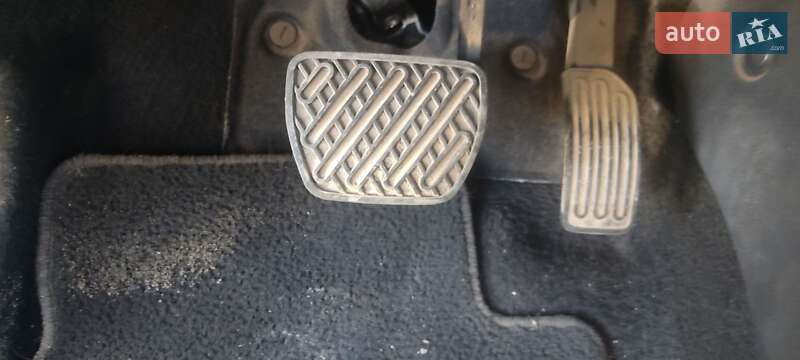 Внедорожник / Кроссовер Nissan Juke 2012 в Умани фото 15 Внедорожник / Кроссовер Nissan Juke 2012 в Умани