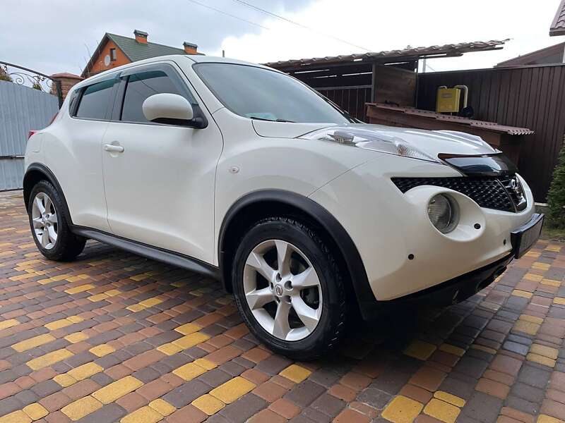 Внедорожник / Кроссовер Nissan Juke 2012 в Борисполе