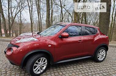 Внедорожник / Кроссовер Nissan Juke 2012 в Каневе