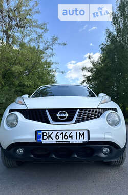Внедорожник / Кроссовер Nissan Juke 2012 в Ровно