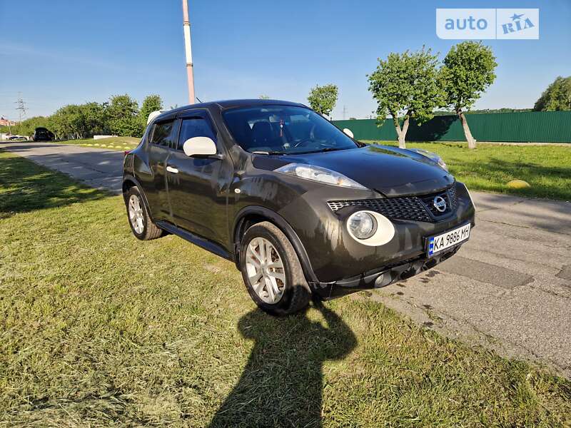 Внедорожник / Кроссовер Nissan Juke 2014 в Киеве