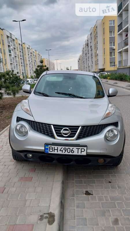Позашляховик / Кросовер Nissan Juke 2013 в Одесі
