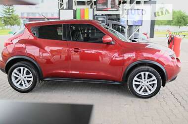 Внедорожник / Кроссовер Nissan Juke 2012 в Дубно