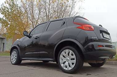 Внедорожник / Кроссовер Nissan Juke 2010 в Ровно