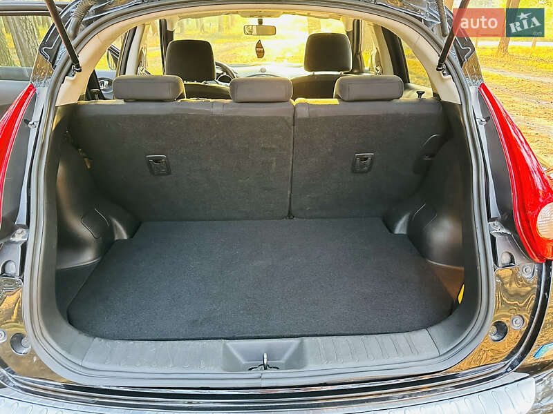 Позашляховик / Кросовер Nissan Juke 2012 в Сумах фото 12 Позашляховик / Кросовер Nissan Juke 2012 в Сумах