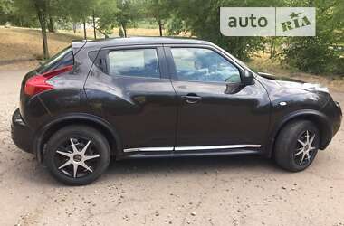 Внедорожник / Кроссовер Nissan Juke 2011 в Кривом Роге