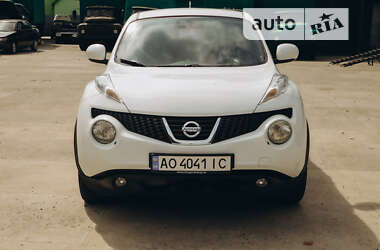 Внедорожник / Кроссовер Nissan Juke 2011 в Тячеве