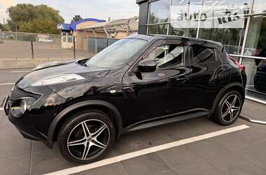 Внедорожник / Кроссовер Nissan Juke 2010 в Луцке