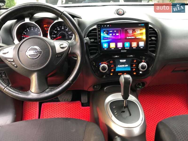 Позашляховик / Кросовер Nissan Juke 2016 в Кам'янському