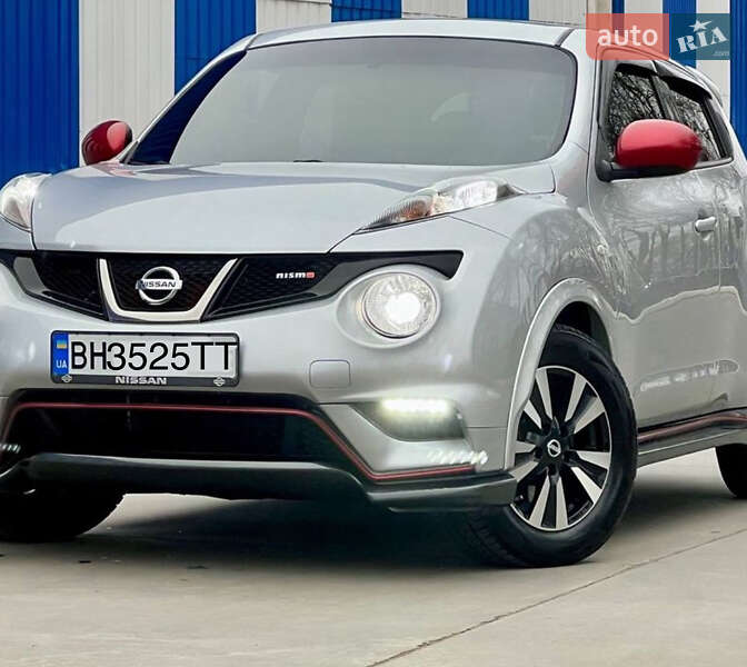 Внедорожник / Кроссовер Nissan Juke 2013 в 