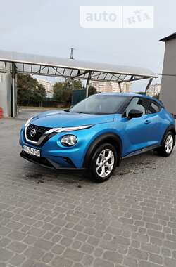 Позашляховик / Кросовер Nissan Juke 2022 в Львові