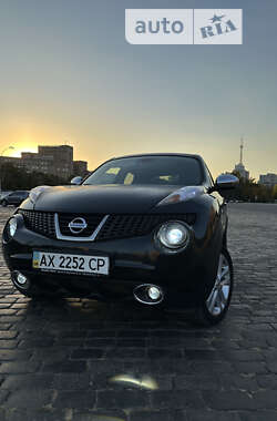 Внедорожник / Кроссовер Nissan Juke 2012 в Харькове