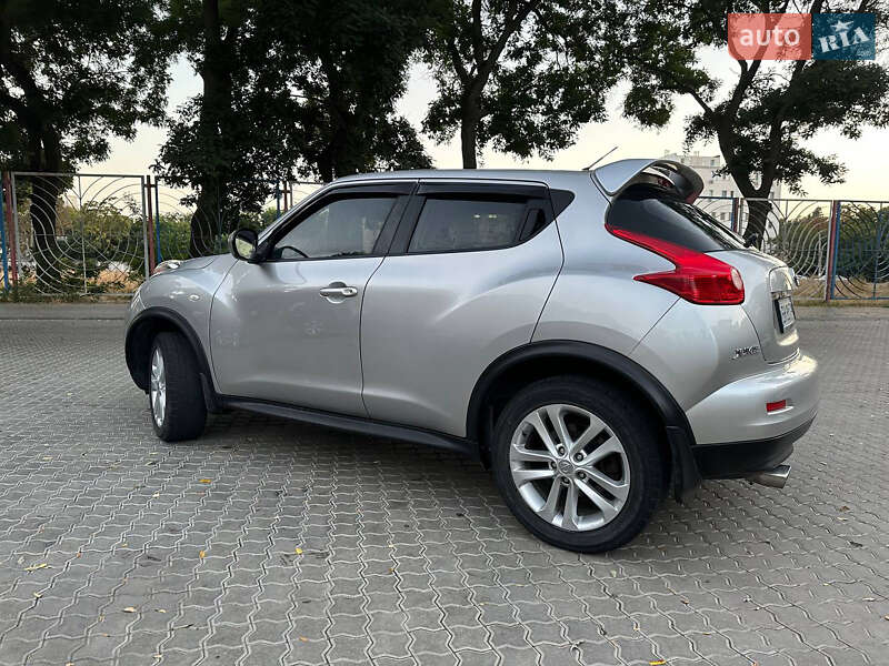 Позашляховик / Кросовер Nissan Juke 2012 в Одесі