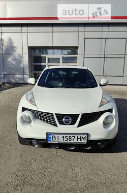 Позашляховик / Кросовер Nissan Juke 2013 в Полтаві