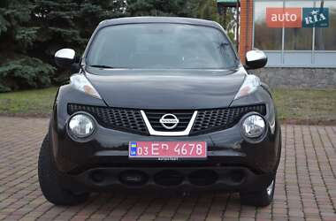 Внедорожник / Кроссовер Nissan Juke 2010 в Хороле