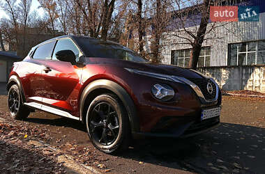 Внедорожник / Кроссовер Nissan Juke 2022 в Киеве