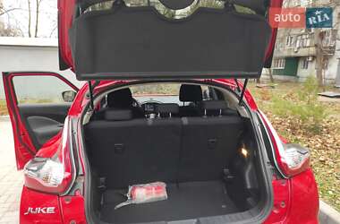 Внедорожник / Кроссовер Nissan Juke 2018 в 