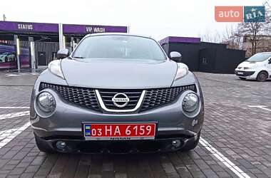 Внедорожник / Кроссовер Nissan Juke 2013 в 