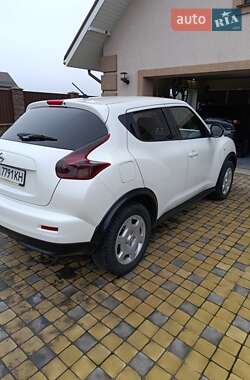 Внедорожник / Кроссовер Nissan Juke 2013 в 