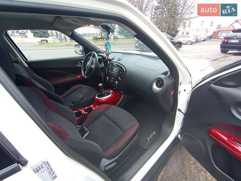 Позашляховик / Кросовер Nissan Juke 2011 в Львові