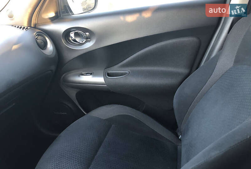 Внедорожник / Кроссовер Nissan Juke 2016 в Львове