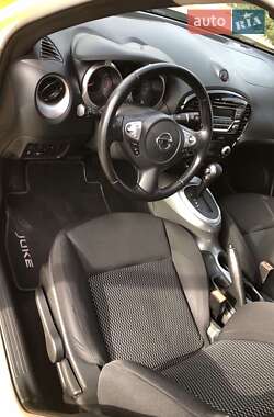 Внедорожник / Кроссовер Nissan Juke 2017 в 