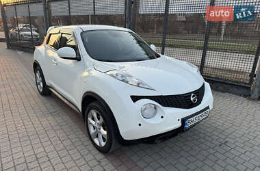 Внедорожник / Кроссовер Nissan Juke 2012 в Запорожье