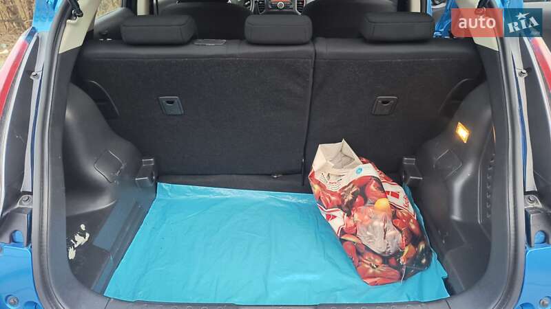 Позашляховик / Кросовер Nissan Juke 2019 в Ужгороді фото 5 Позашляховик / Кросовер Nissan Juke 2019 в Ужгороді