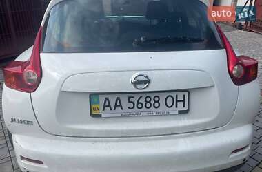 Внедорожник / Кроссовер Nissan Juke 2014 в 