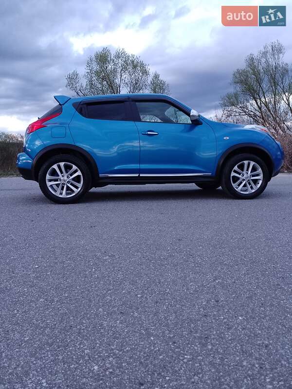 Внедорожник / Кроссовер Nissan Juke 2010 в Тернополе