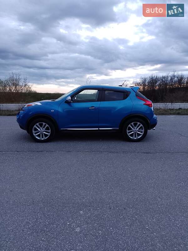 Внедорожник / Кроссовер Nissan Juke 2010 в Тернополе