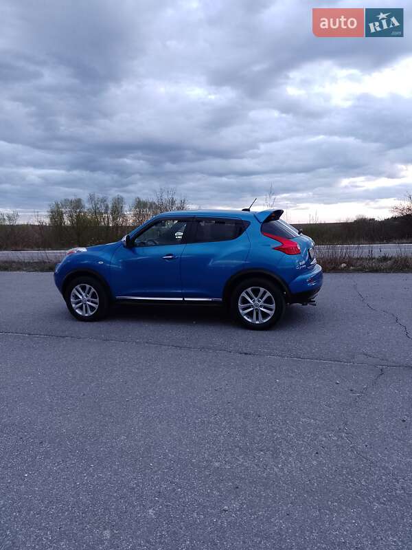 Внедорожник / Кроссовер Nissan Juke 2010 в Тернополе