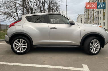 Внедорожник / Кроссовер Nissan Juke 2011 в 
