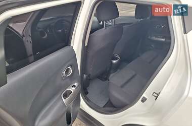 Внедорожник / Кроссовер Nissan Juke 2014 в 