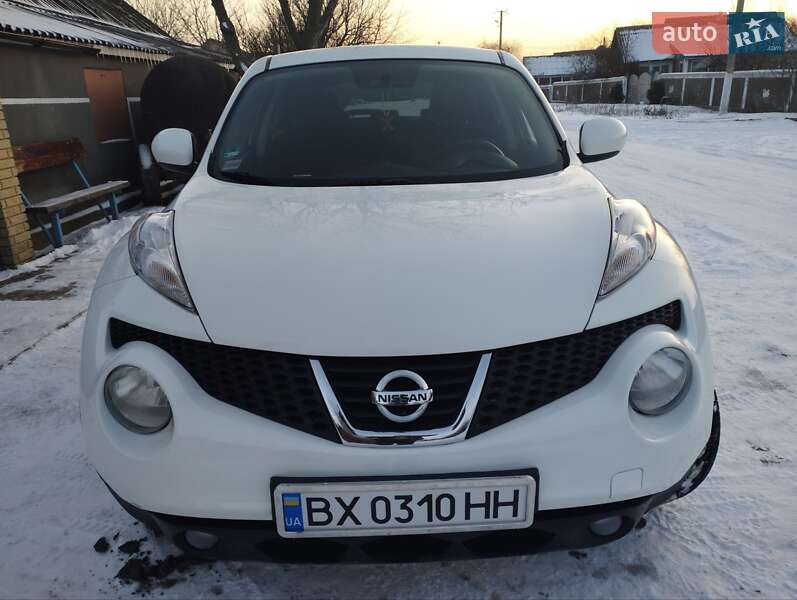 Внедорожник / Кроссовер Nissan Juke 2011 в Каменец-Подольском