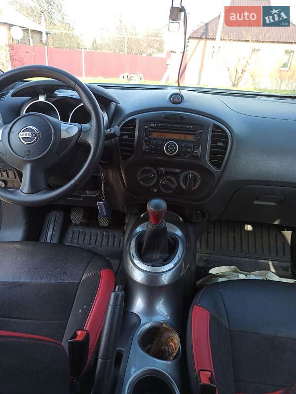 Позашляховик / Кросовер Nissan Juke 2017 в Харкові фото 3 Позашляховик / Кросовер Nissan Juke 2017 в Харкові
