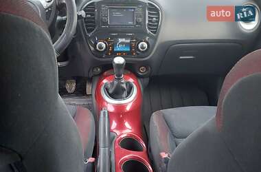 Внедорожник / Кроссовер Nissan Juke 2011 в 