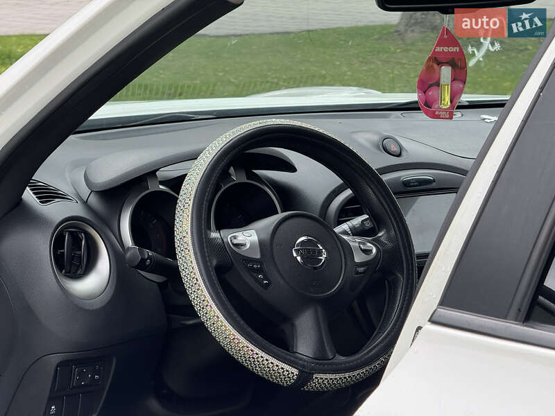 Позашляховик / Кросовер Nissan Juke 2012 в Дніпрі