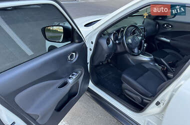 Внедорожник / Кроссовер Nissan Juke 2019 в 