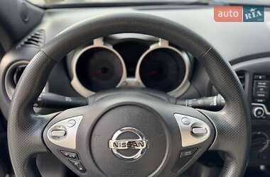 Внедорожник / Кроссовер Nissan Juke 2016 в 