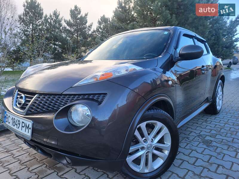Внедорожник / Кроссовер Nissan Juke 2011 в 