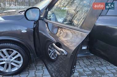 Внедорожник / Кроссовер Nissan Juke 2011 в 