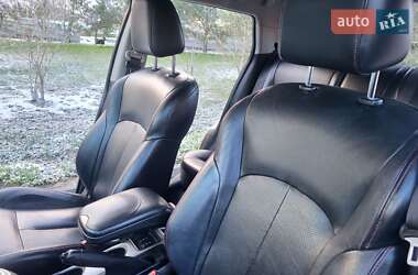 Внедорожник / Кроссовер Nissan Juke 2011 в 