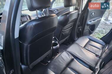 Внедорожник / Кроссовер Nissan Juke 2011 в 