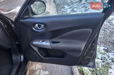Внедорожник / Кроссовер Nissan Juke 2011 в 