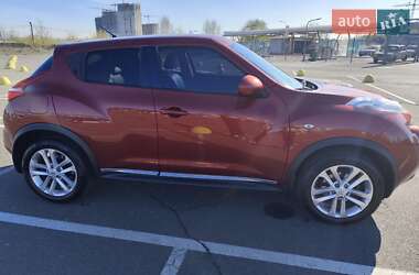 Внедорожник / Кроссовер Nissan Juke 2012 в 