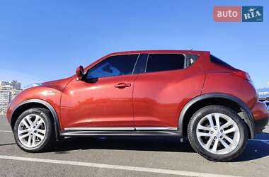 Внедорожник / Кроссовер Nissan Juke 2012 в 