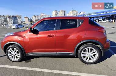 Внедорожник / Кроссовер Nissan Juke 2012 в 